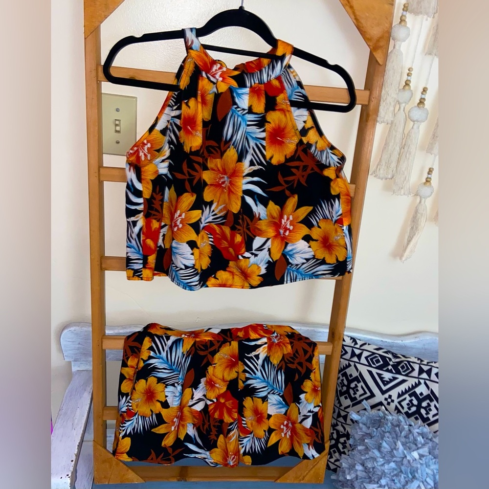 Two piece set (vacation) 🌴